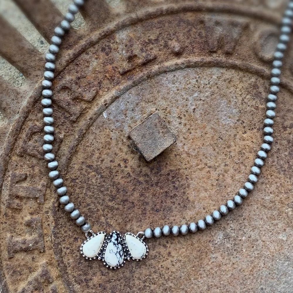 Boho petal Necklace #2073